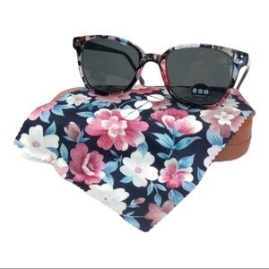 KOMONO Renee Floral Sunglasses (NEW) 🕶